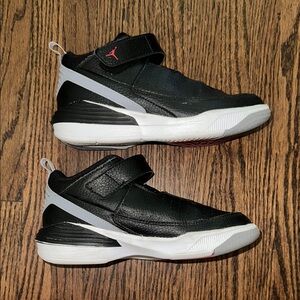 EUC Jordan Kids Black and White High-Top Sneakers